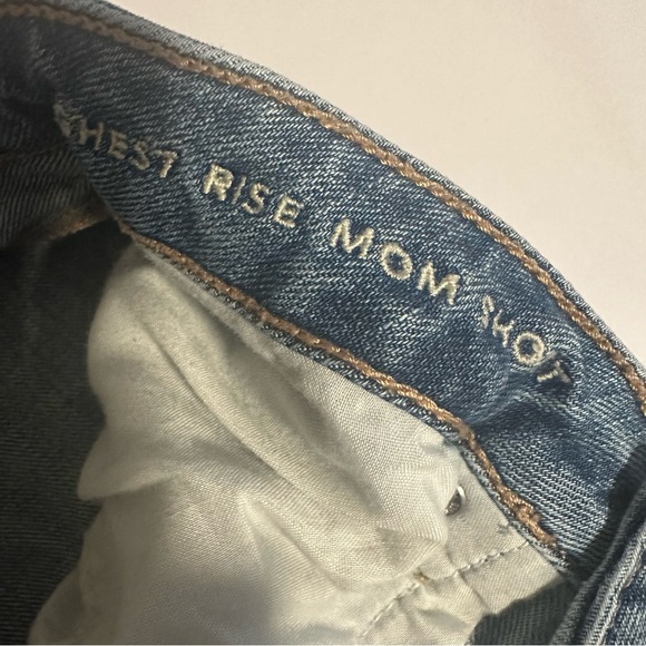 American eagle highest rise crossover mom short. - Picture 6 of 7